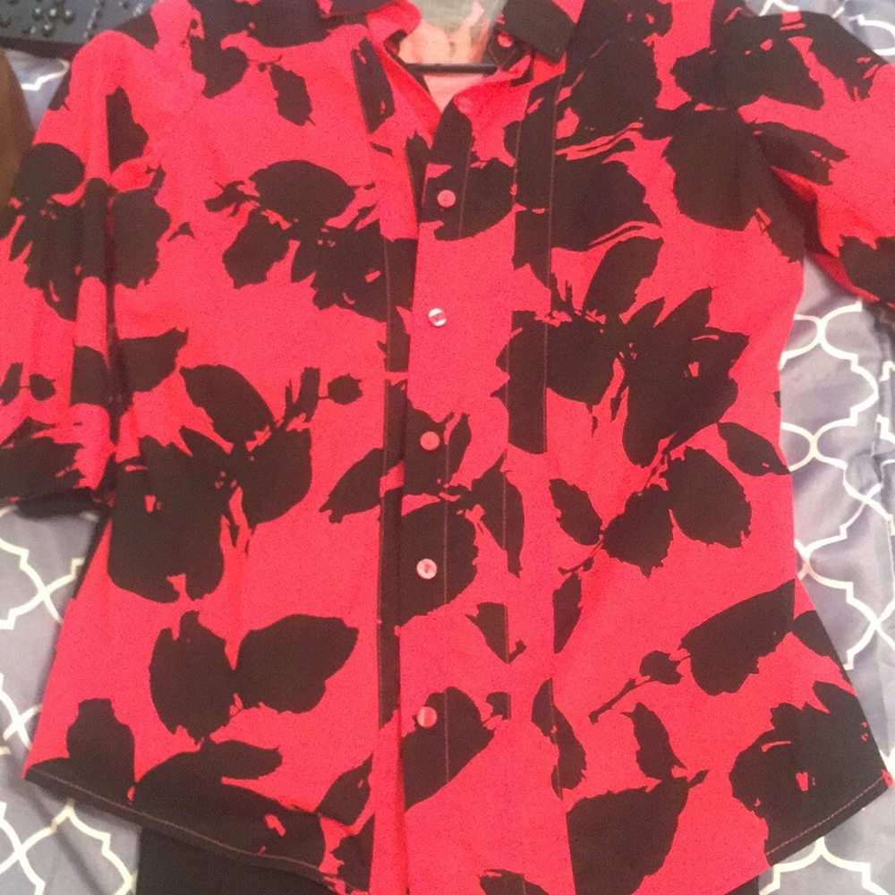 Clothes - Picture 8 of 8